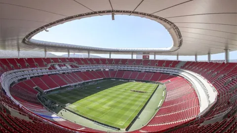 瓜迪奥拉警告：若曼城步切尔西后尘引援，恐难逃衰败命运！